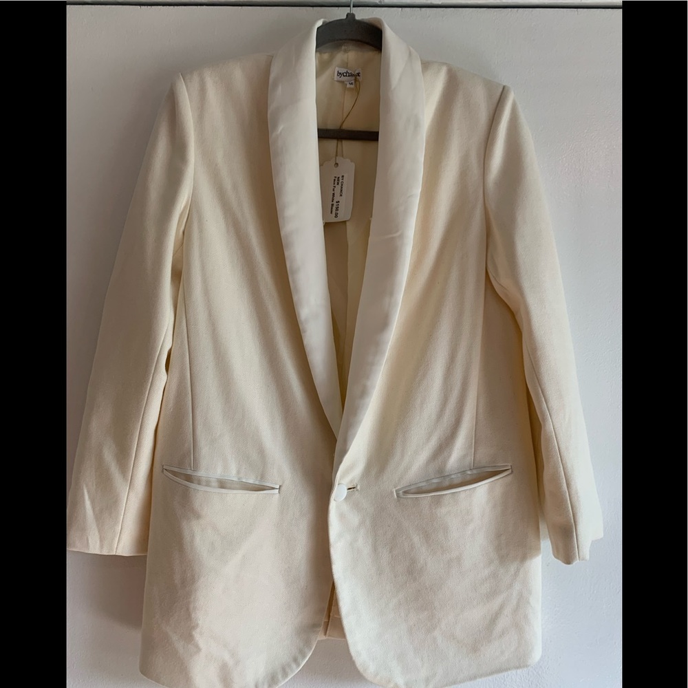 White blazer - nwt